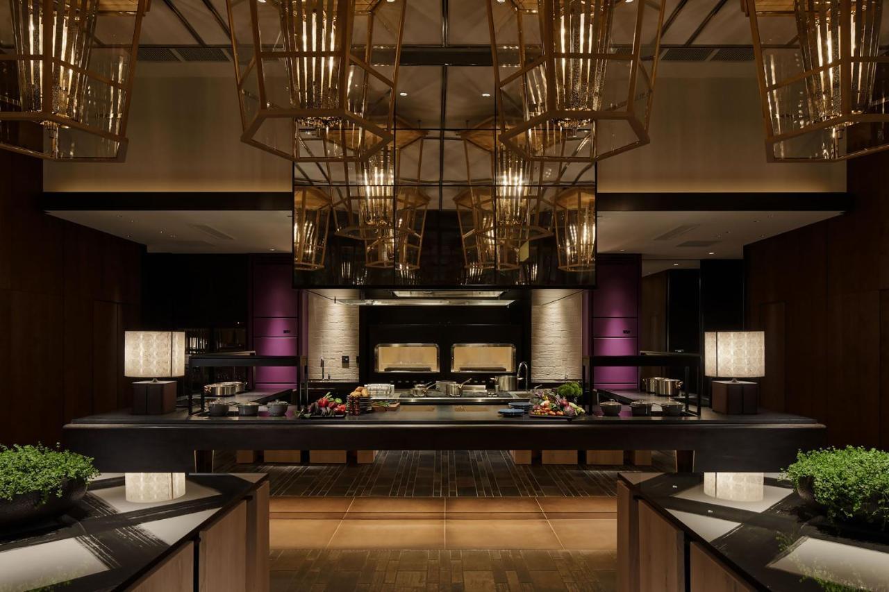 Hyatt Centric Kanazawa Exterior foto The kitchen at the restaurant